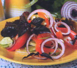 Салат с маринованным перцем