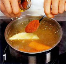 Холодный крем-суп из мидий и креветок с карри приготовление