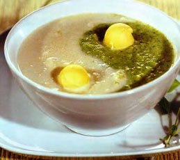 Суп-пюре из цветной капусты и брокколи