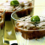 Салат с виноградом и кудрявым эндивием