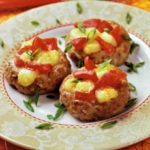 Тефтели из тунца в сливочно-томаном соусе