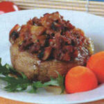 Салат с клубникой и морковью