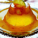 Гратин из летних ягод со взбитыми сливками