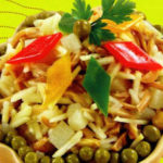 Салат рыбный с лимоном