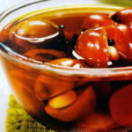 Куриное филе под соусом из красной смородины