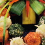 Слоеное пирожное с медовым кремом